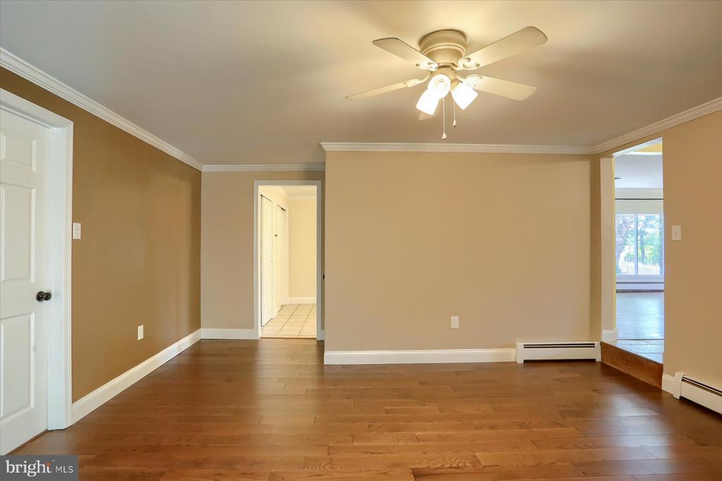 100 Wedgewood Cir