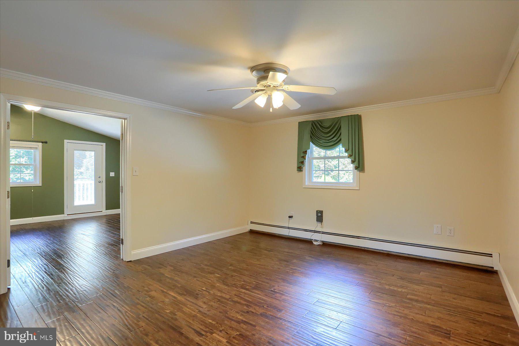 100 Wedgewood Cir