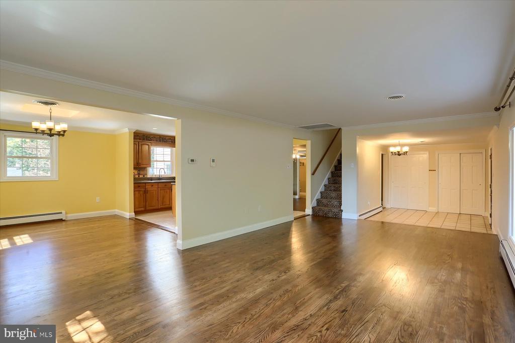 100 Wedgewood Cir