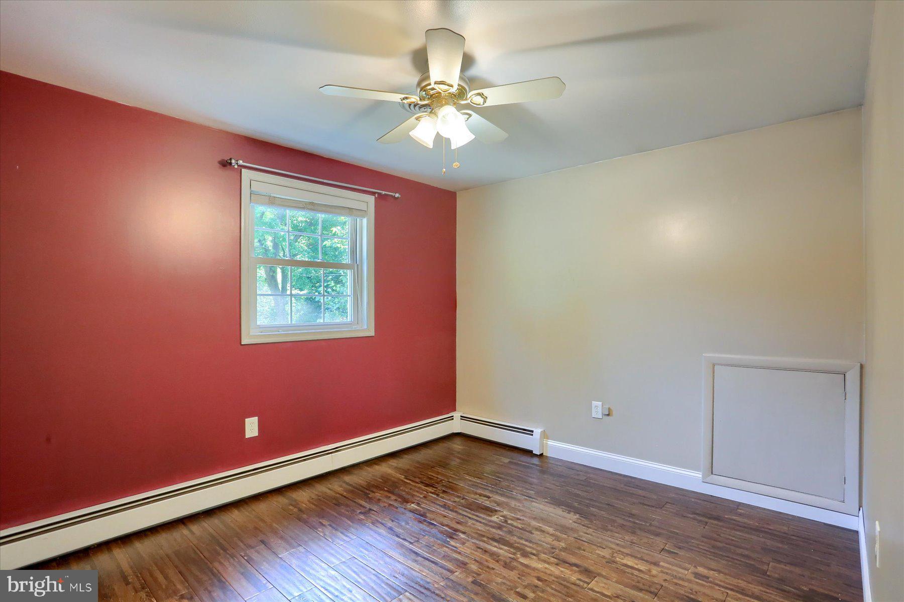 100 Wedgewood Cir
