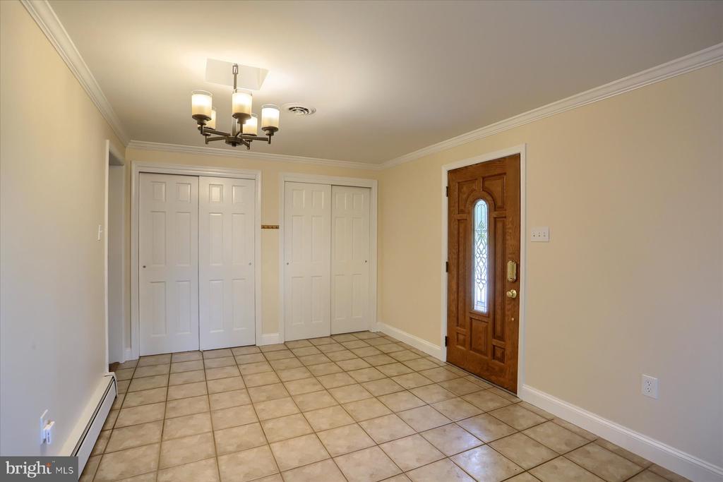 100 Wedgewood Cir