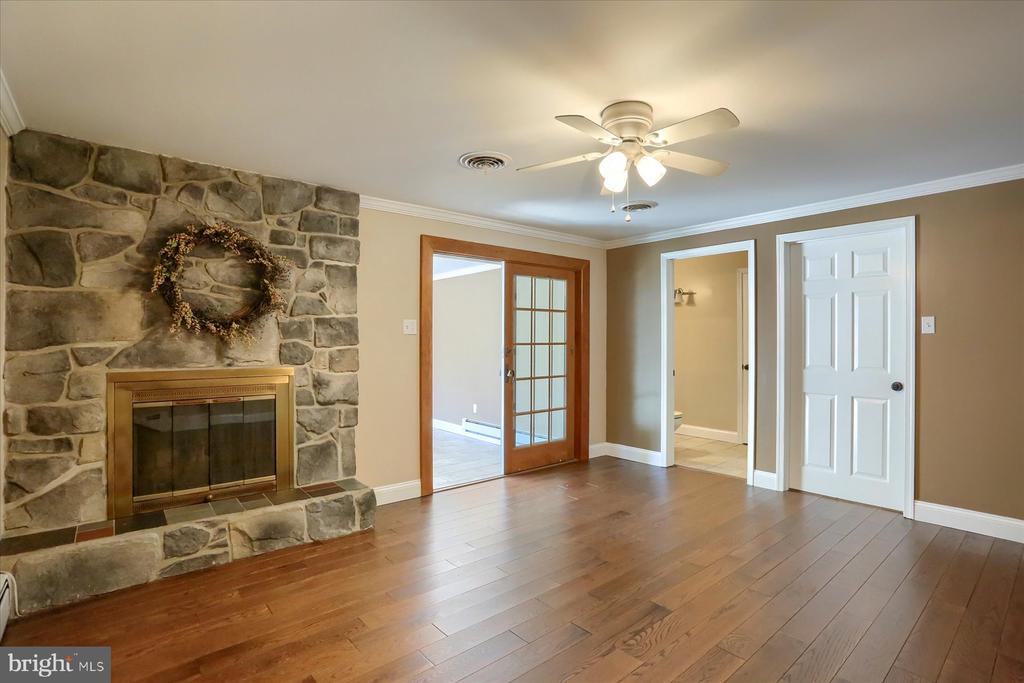 100 Wedgewood Cir