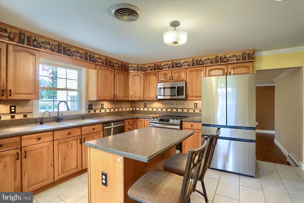 100 Wedgewood Cir