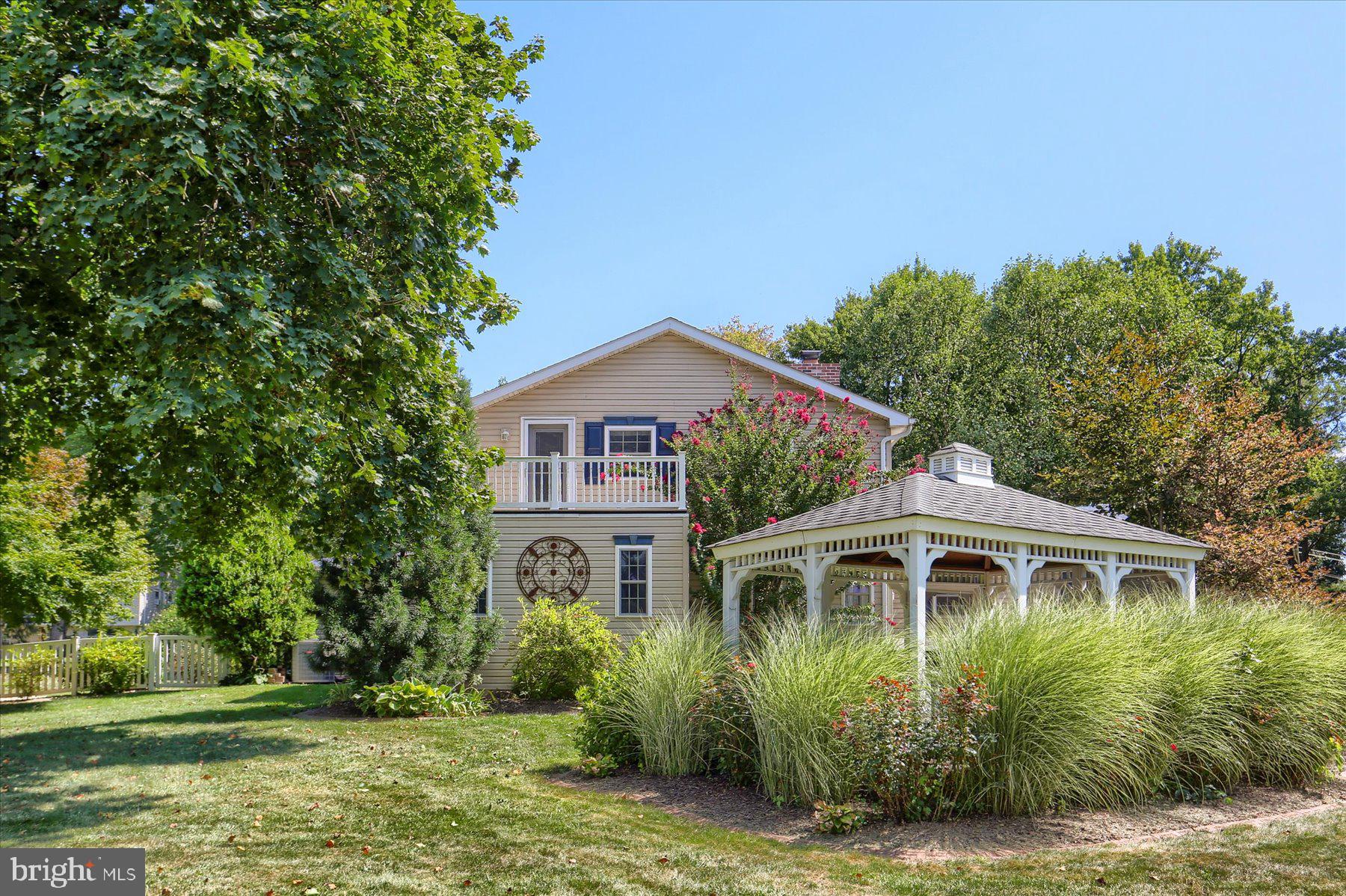 100 Wedgewood Cir