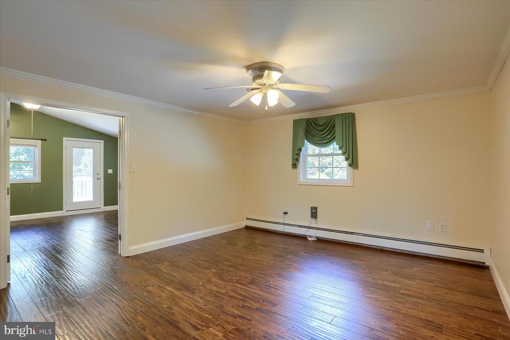 100 Wedgewood Cir