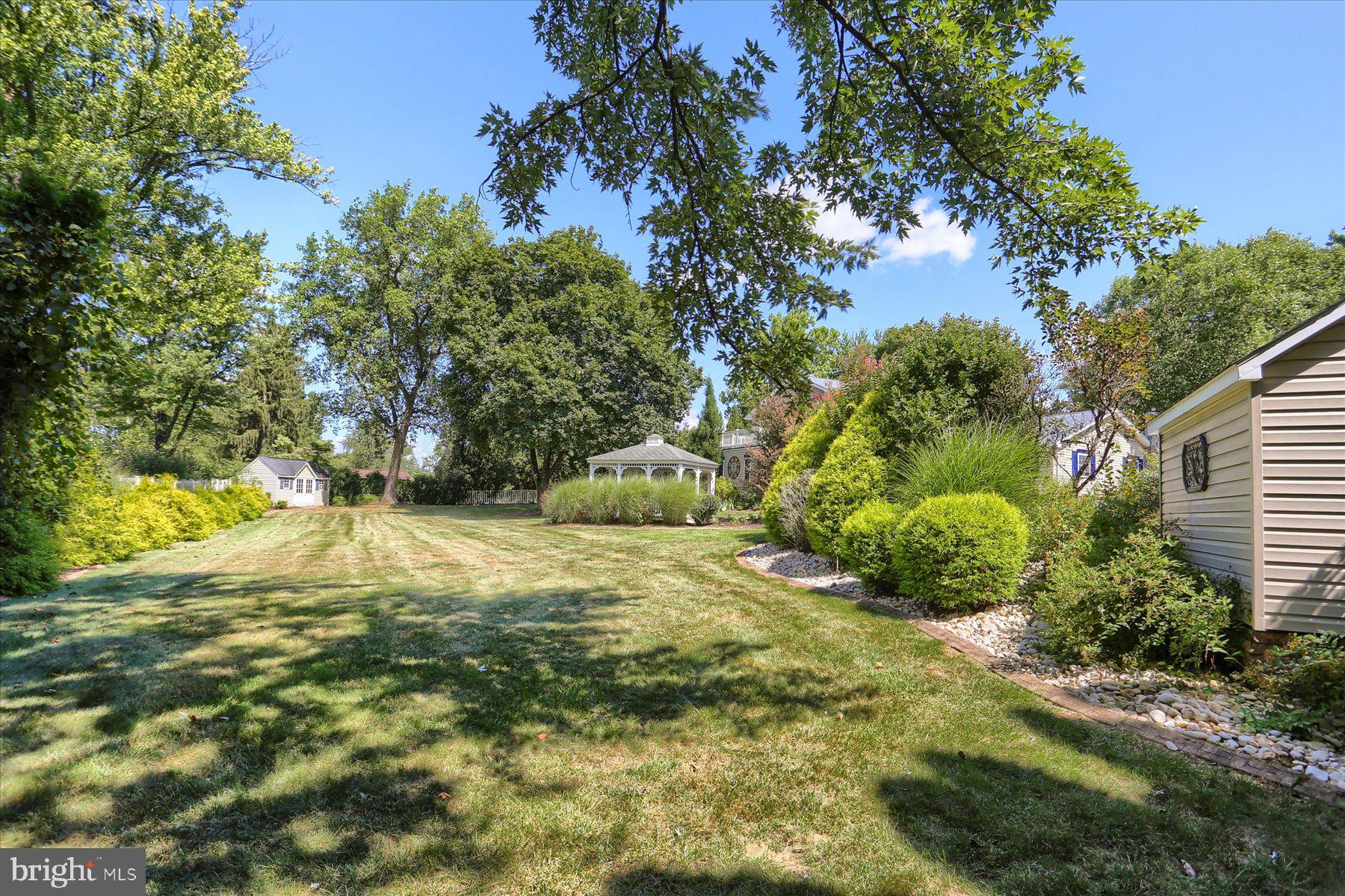 100 Wedgewood Cir