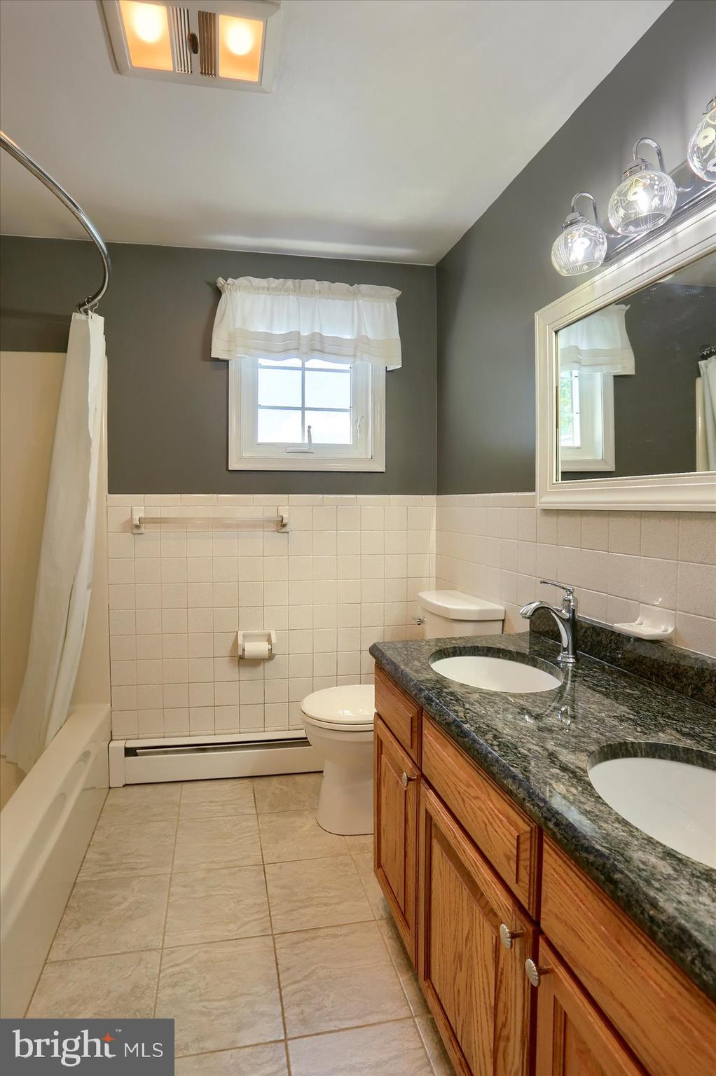 100 Wedgewood Cir