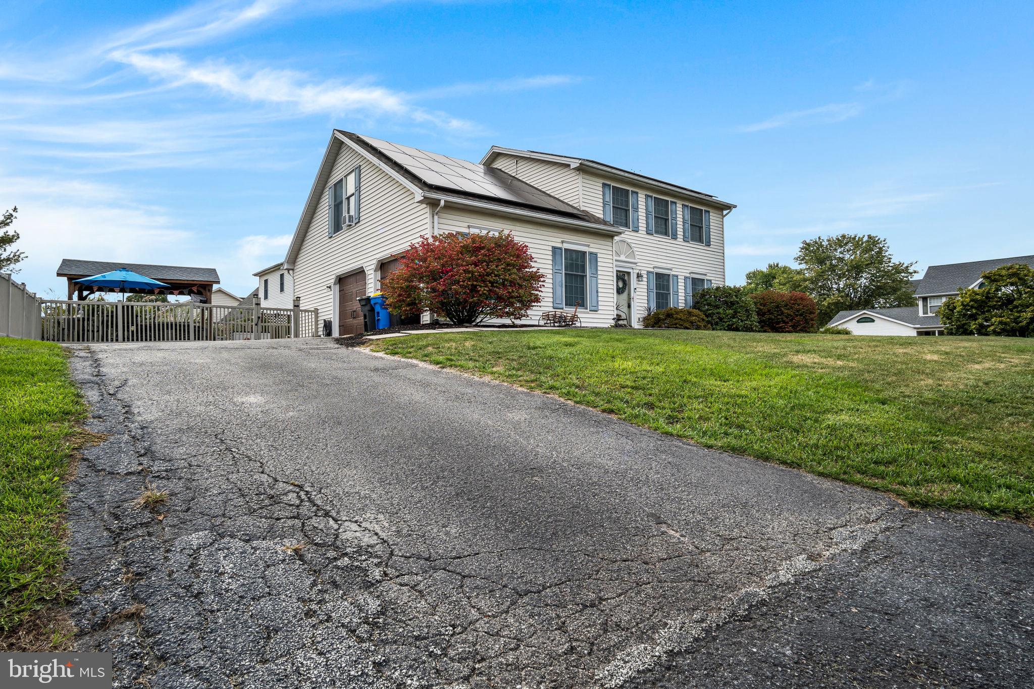 60 S BEN HOGAN DRIVE