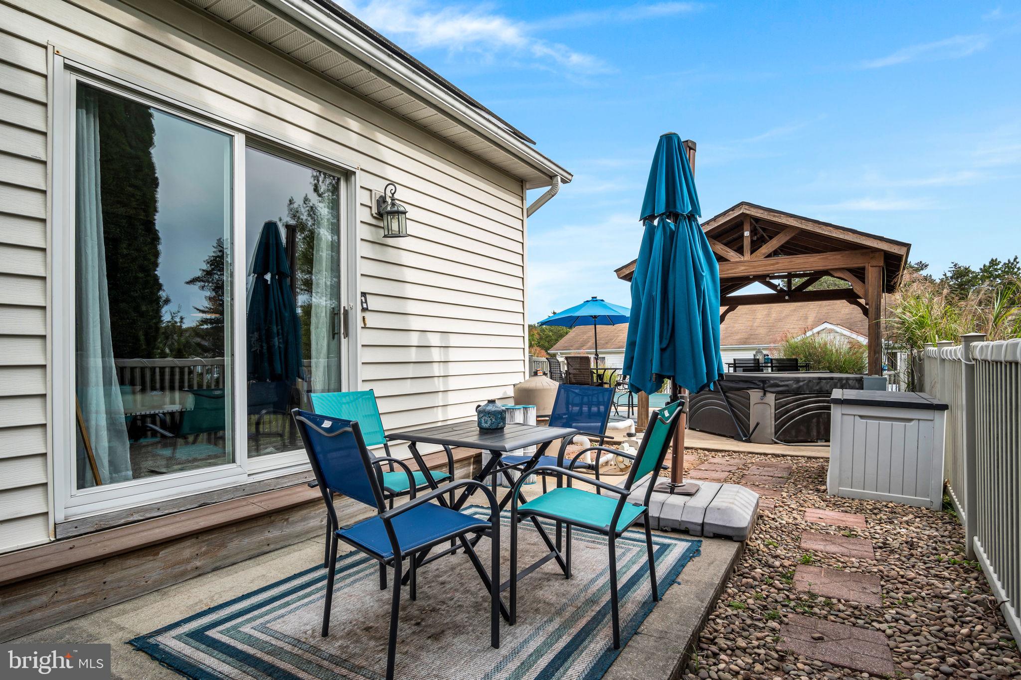 60 S BEN HOGAN DRIVE