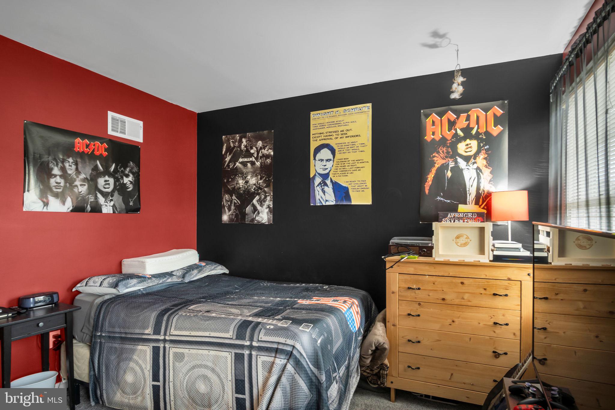 60 S BEN HOGAN DRIVE