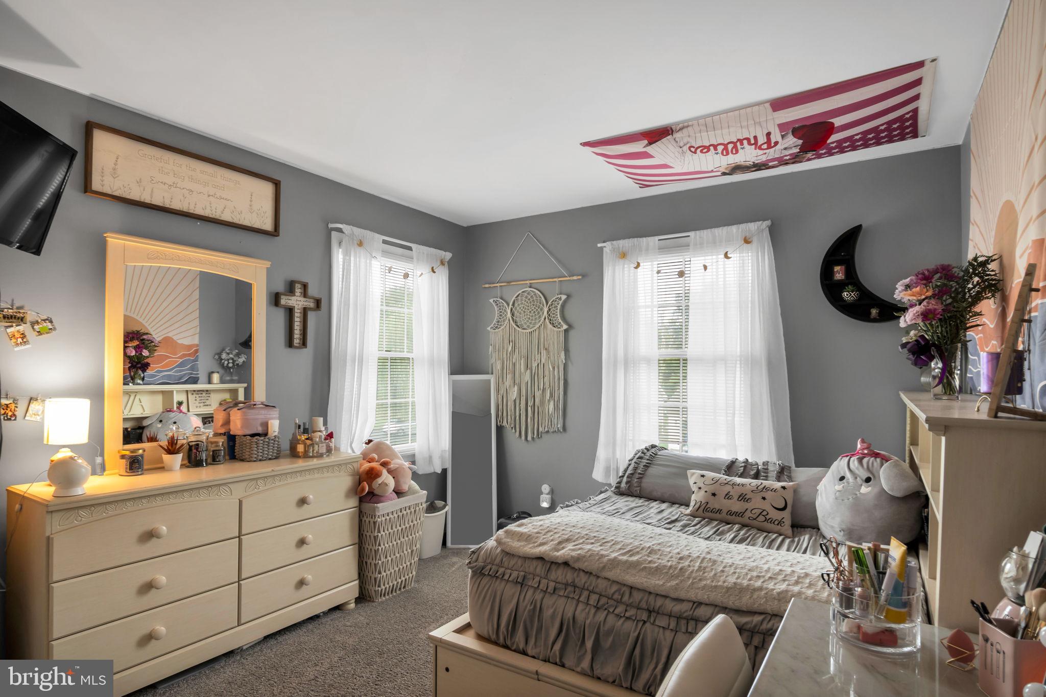 60 S BEN HOGAN DRIVE