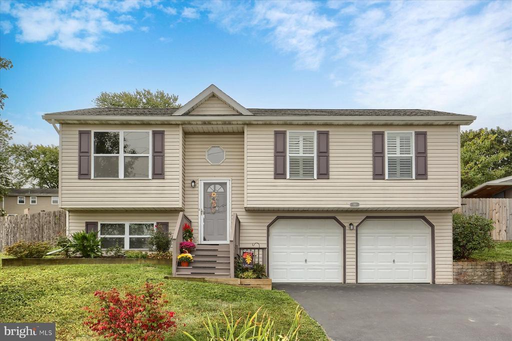 110 NORTHCREST DRIVE
