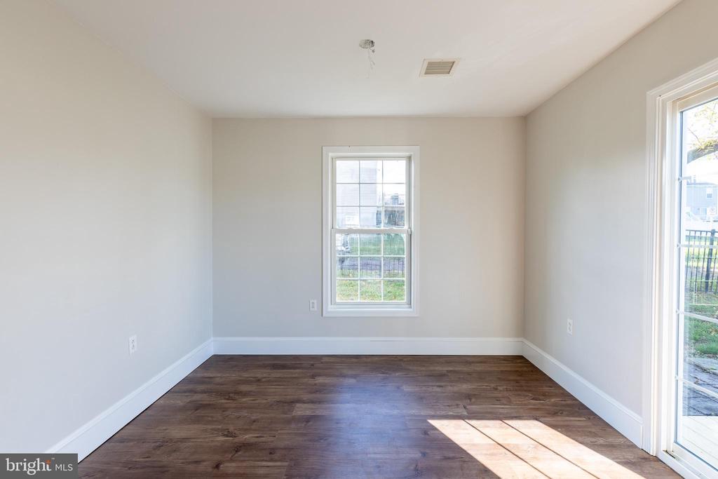 112 W SOUTH STREET
