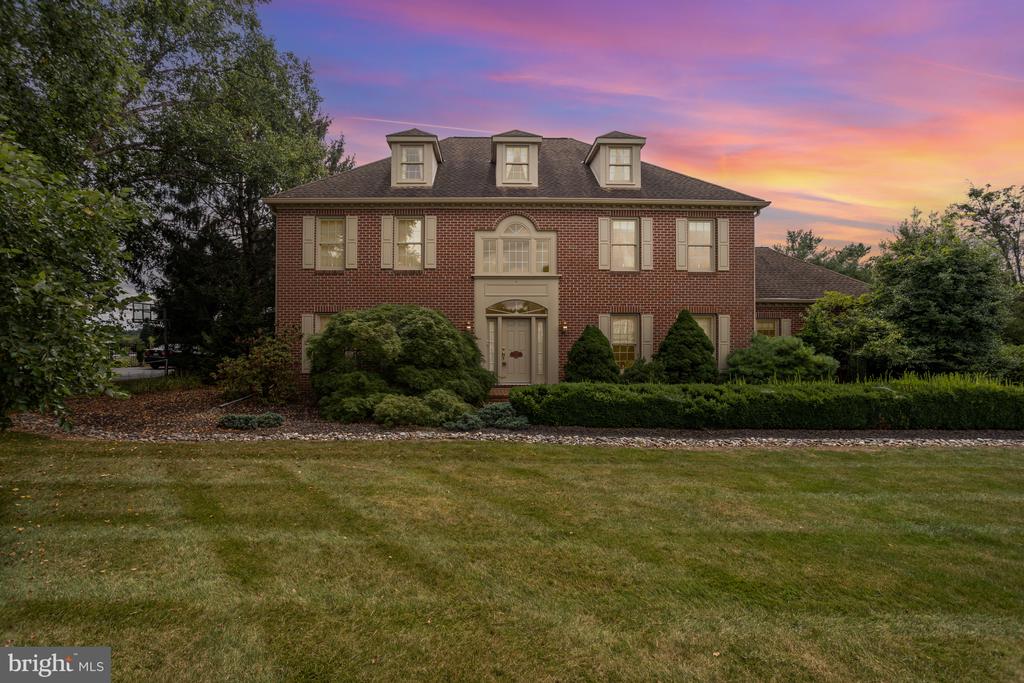 2547 HEPPLEWHITE DRIVE