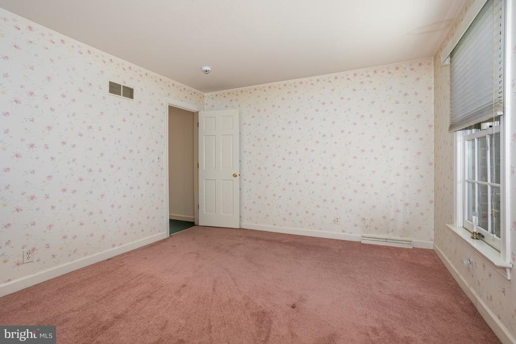 2547 HEPPLEWHITE DRIVE