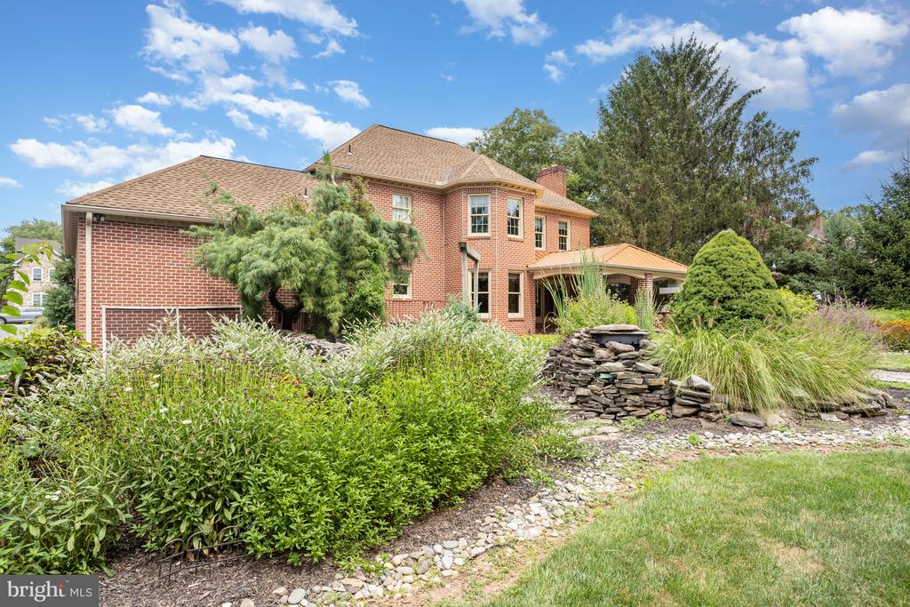 2547 HEPPLEWHITE DRIVE