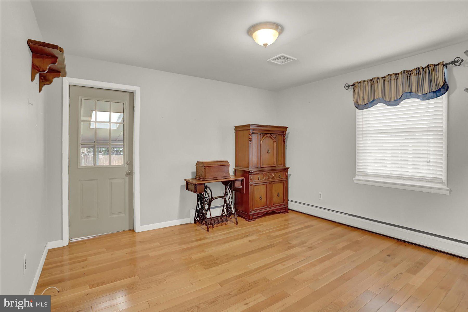 271 SPANGLERS MILL ROAD