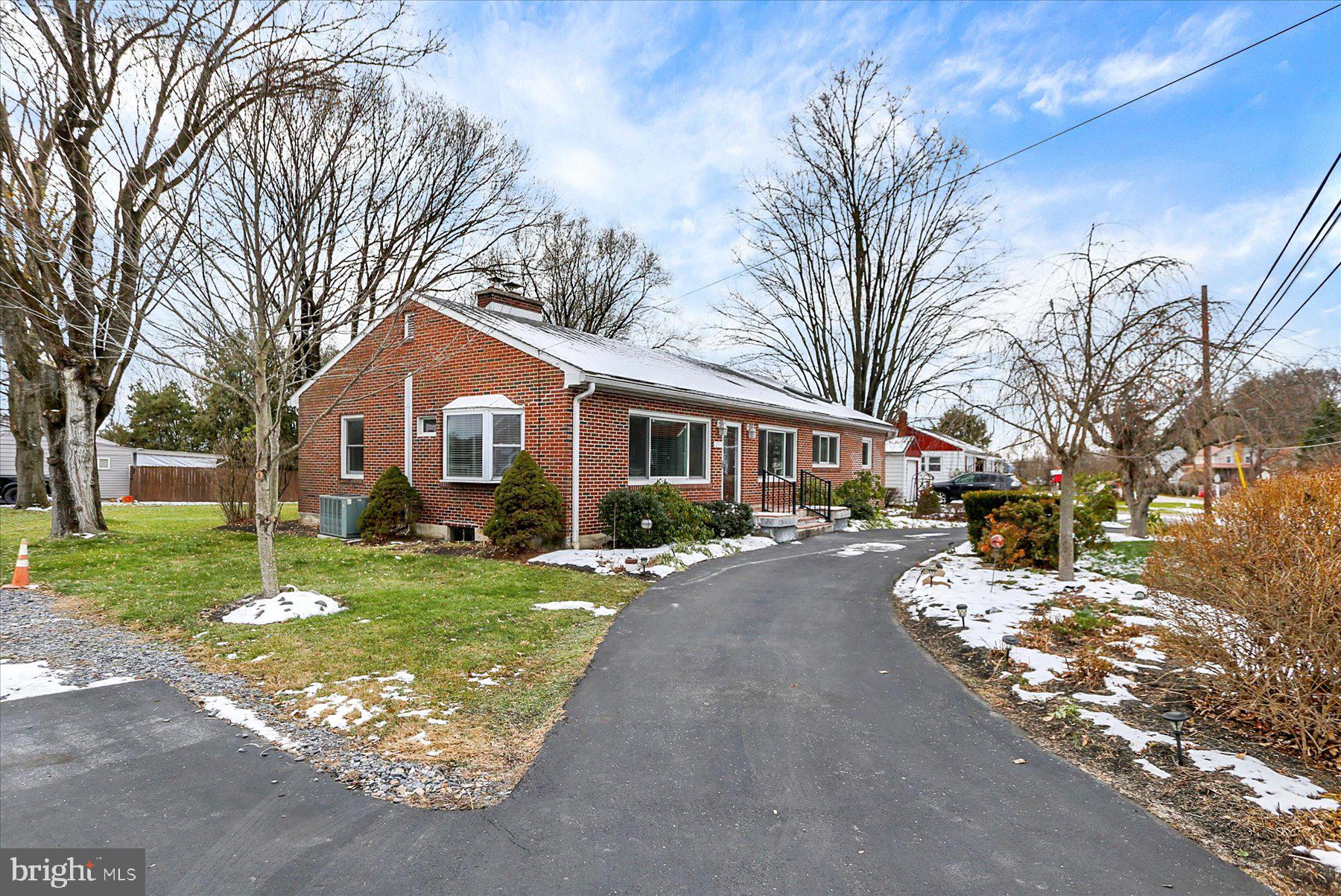 271 SPANGLERS MILL ROAD