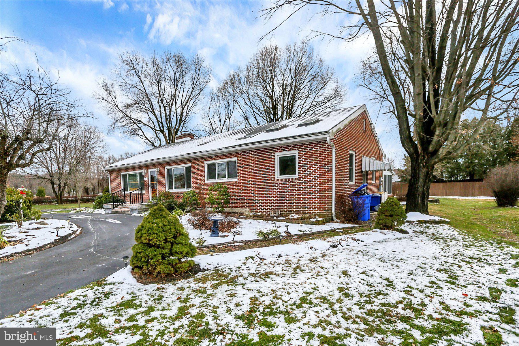 271 SPANGLERS MILL ROAD