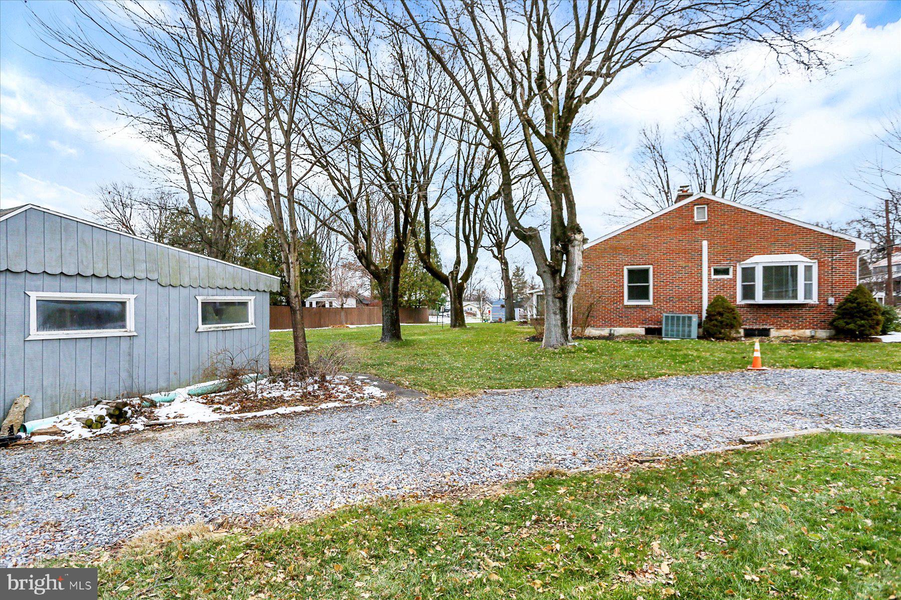 271 SPANGLERS MILL ROAD