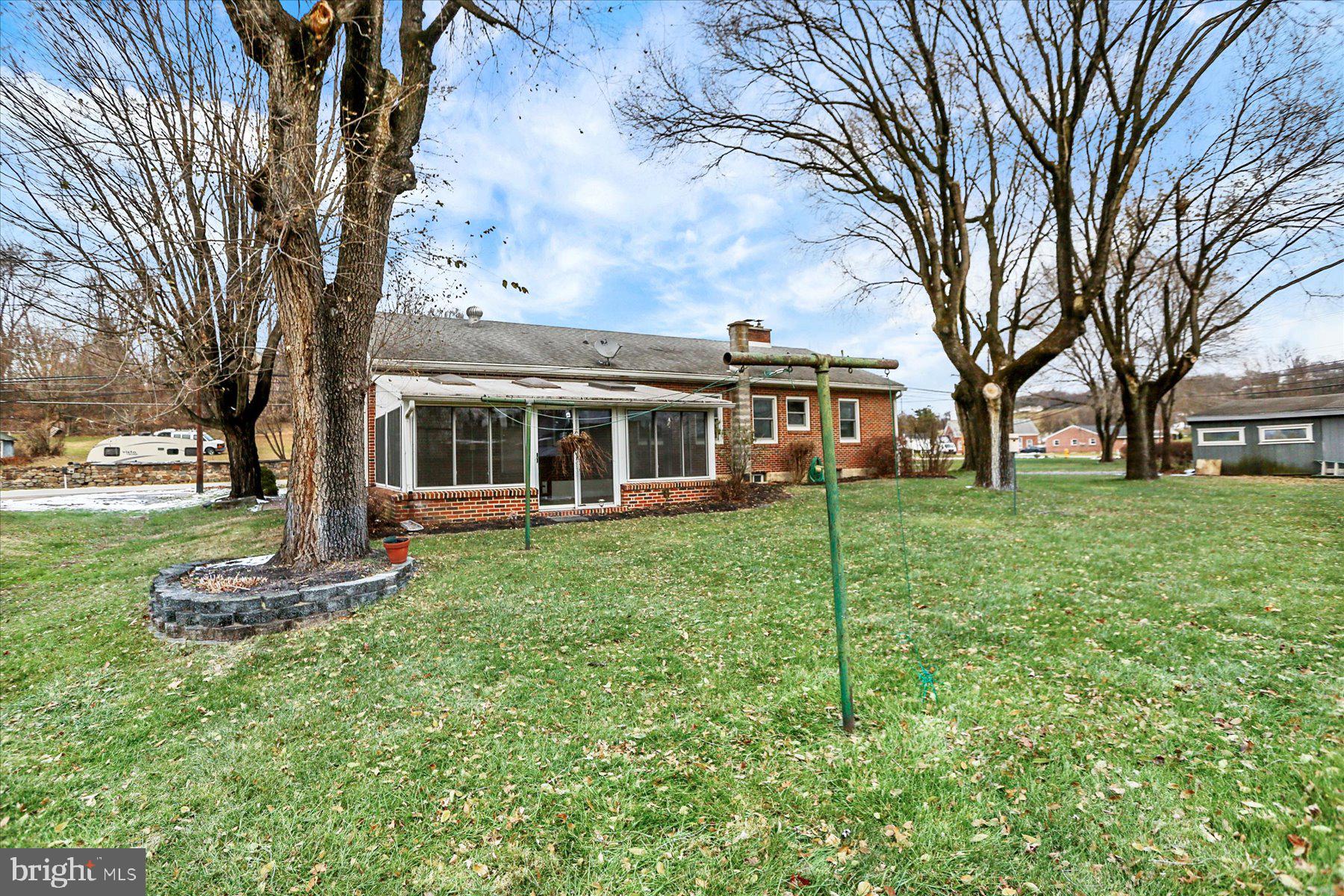 271 SPANGLERS MILL ROAD