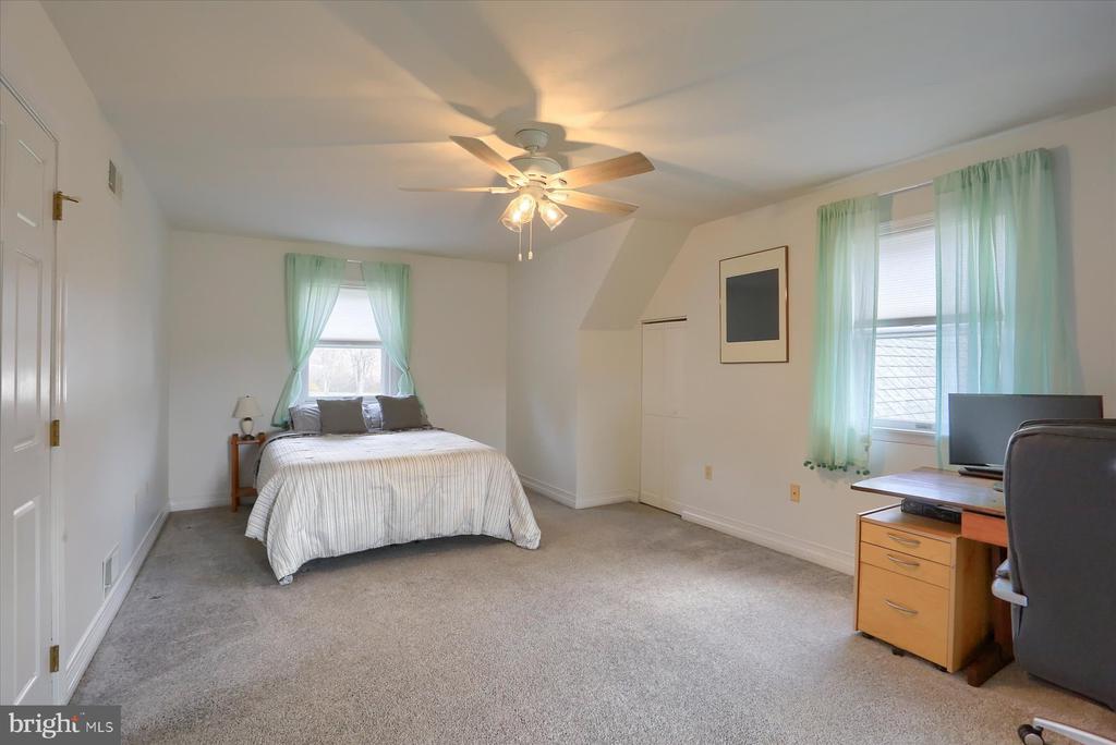 9421 CARLISLE ROAD