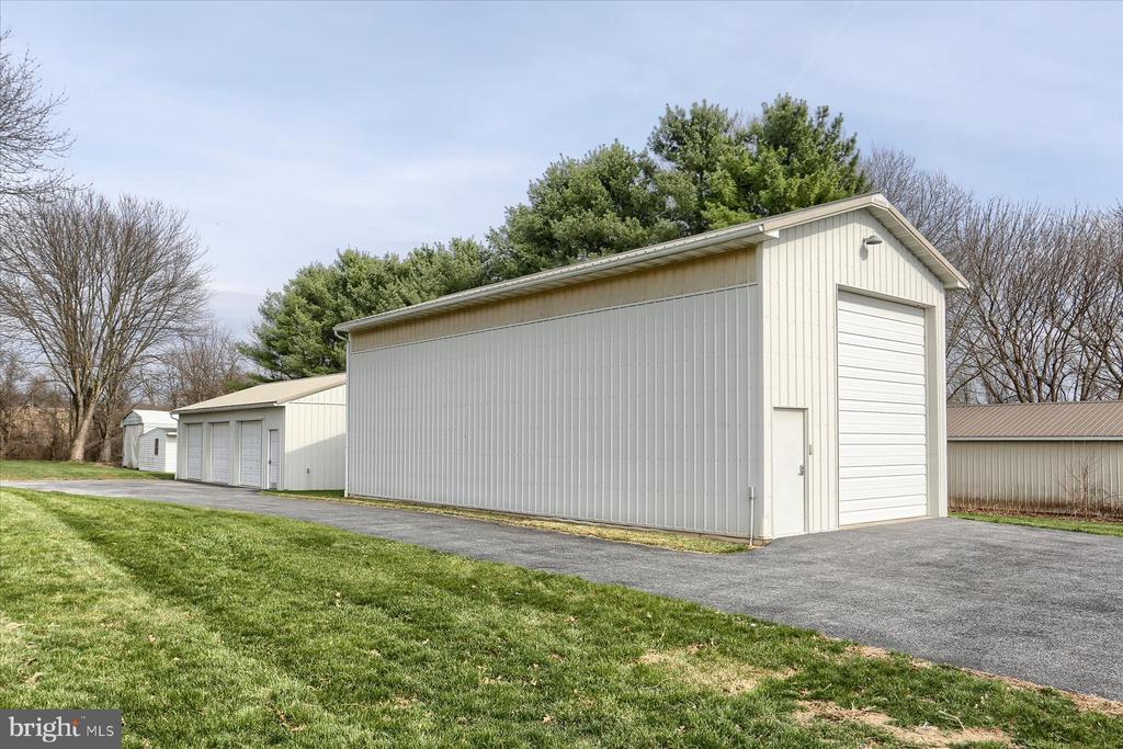 9421 CARLISLE ROAD