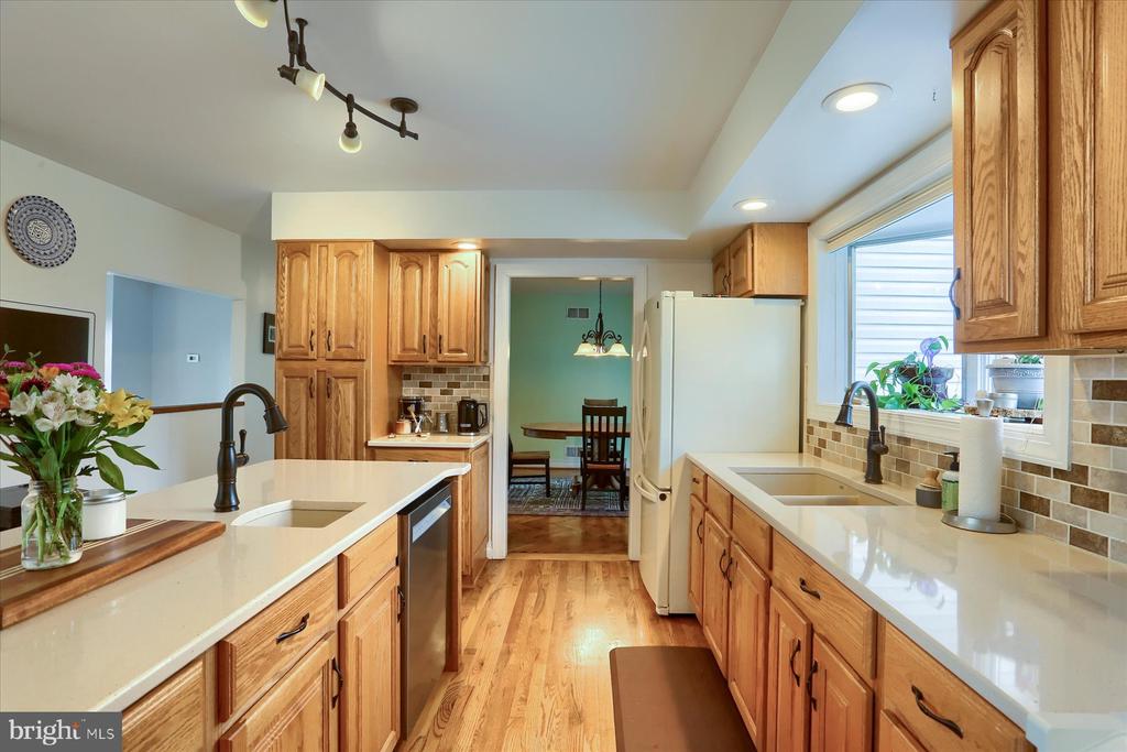 9421 CARLISLE ROAD
