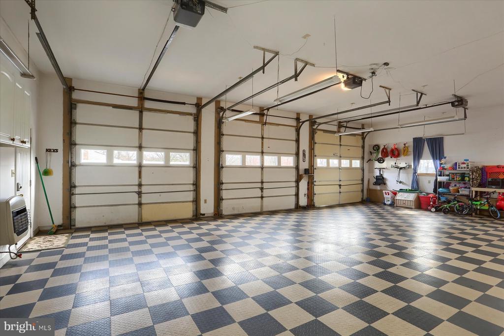 9421 CARLISLE ROAD