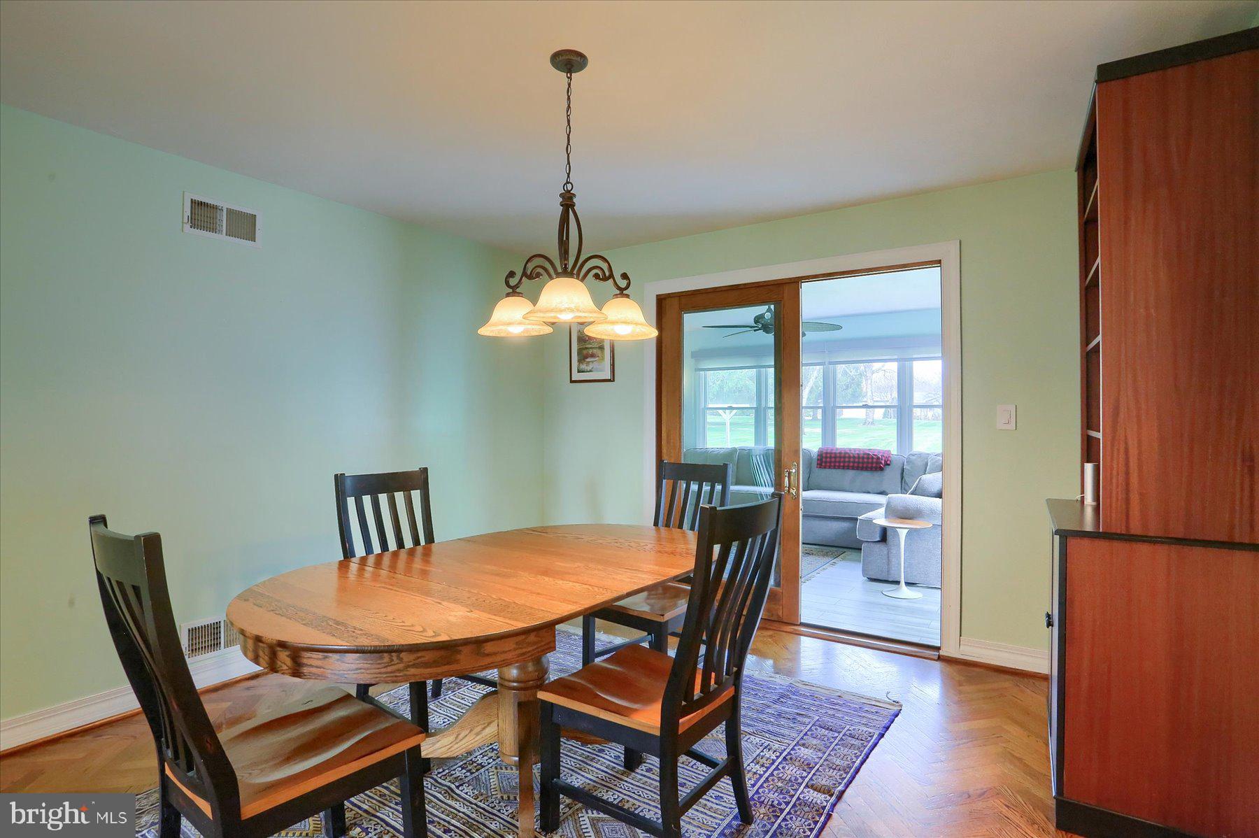 9421 CARLISLE ROAD