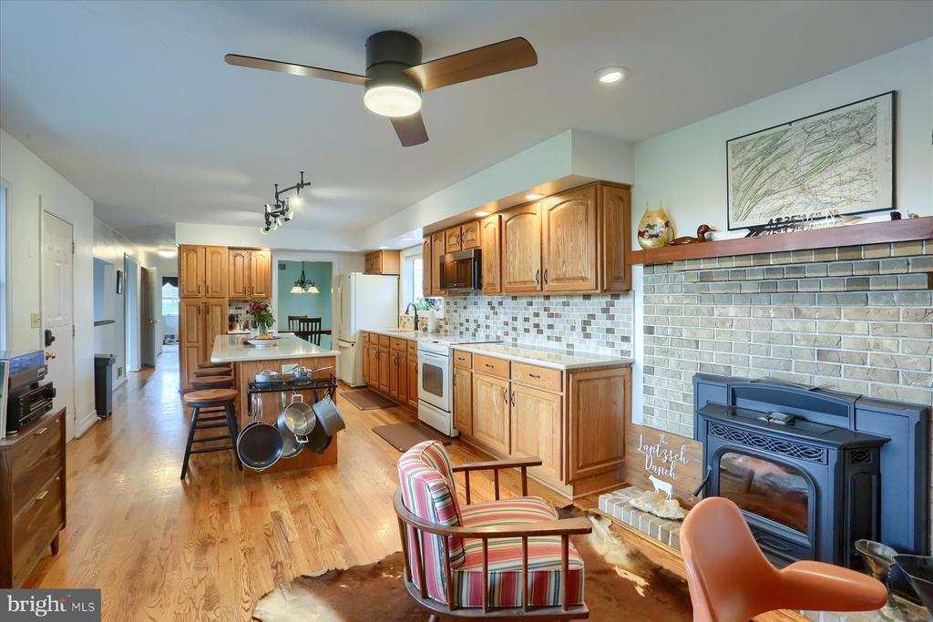 9421 CARLISLE ROAD