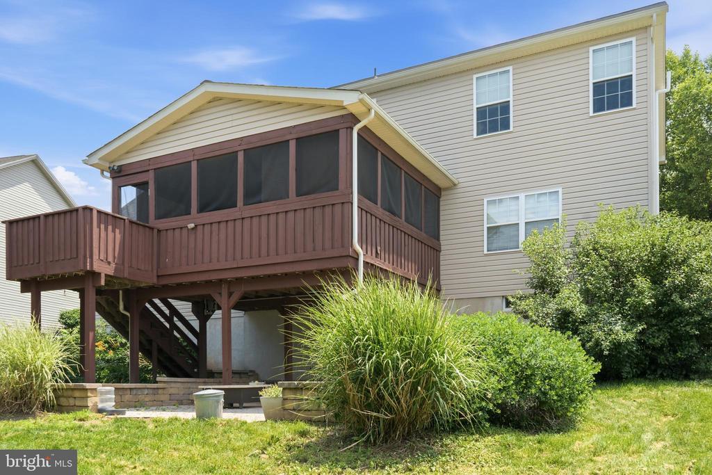 1325 SADDLEBACK ROAD