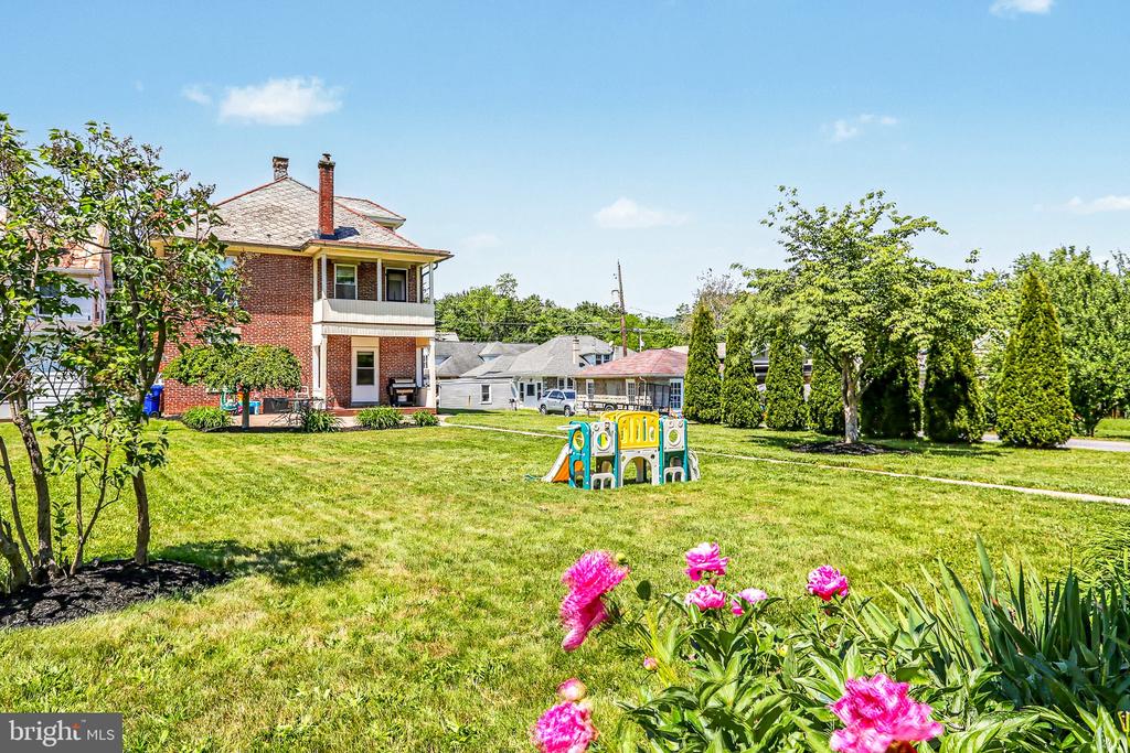 3 HOMEWOOD STREET