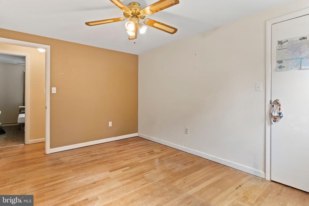 109 YELLOW BREECHES DRIVE