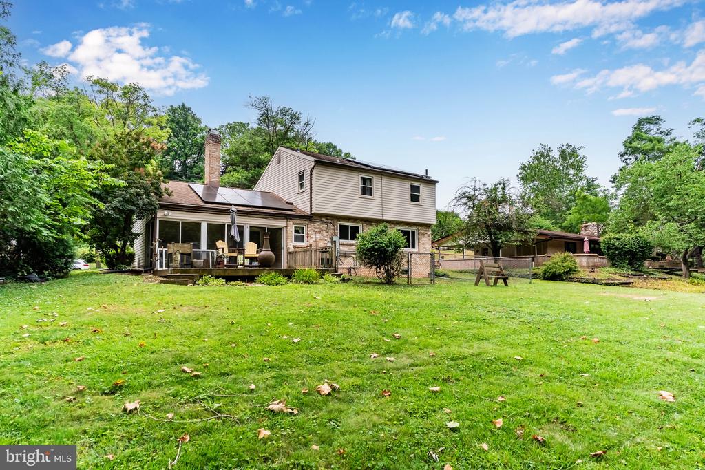 109 YELLOW BREECHES DRIVE