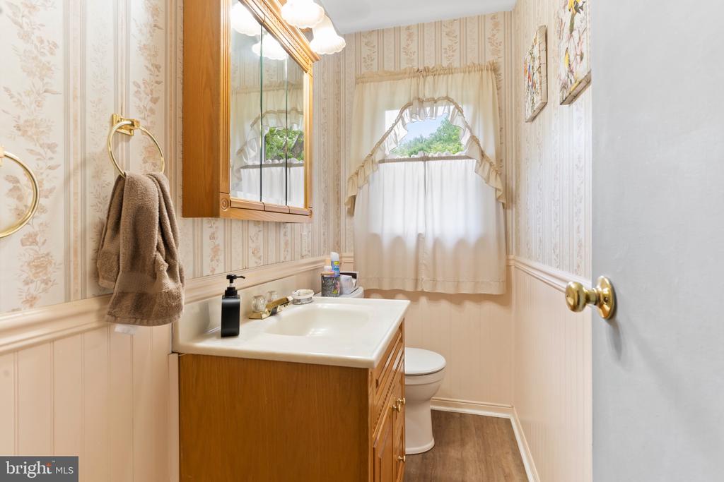 109 YELLOW BREECHES DRIVE