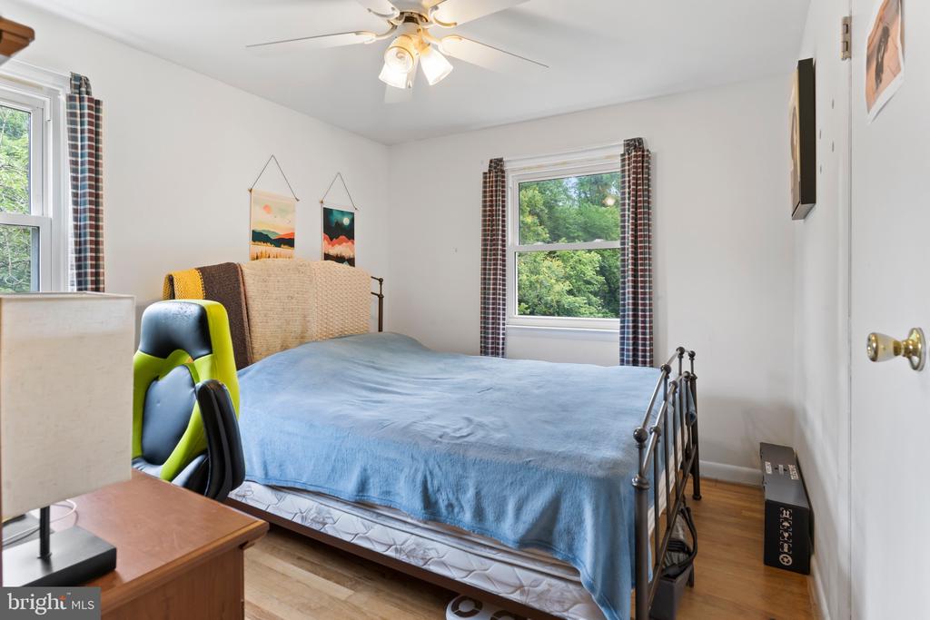 109 YELLOW BREECHES DRIVE
