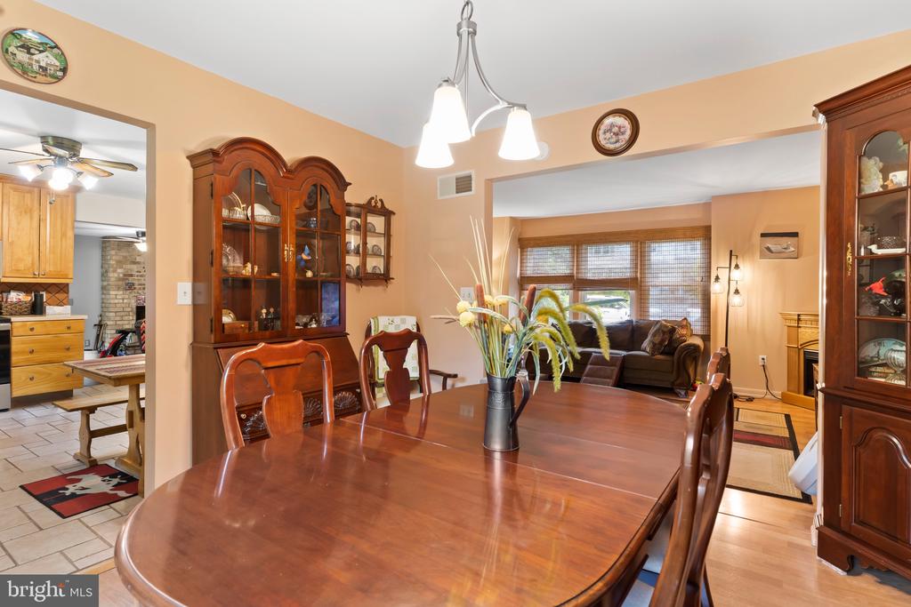 109 YELLOW BREECHES DRIVE
