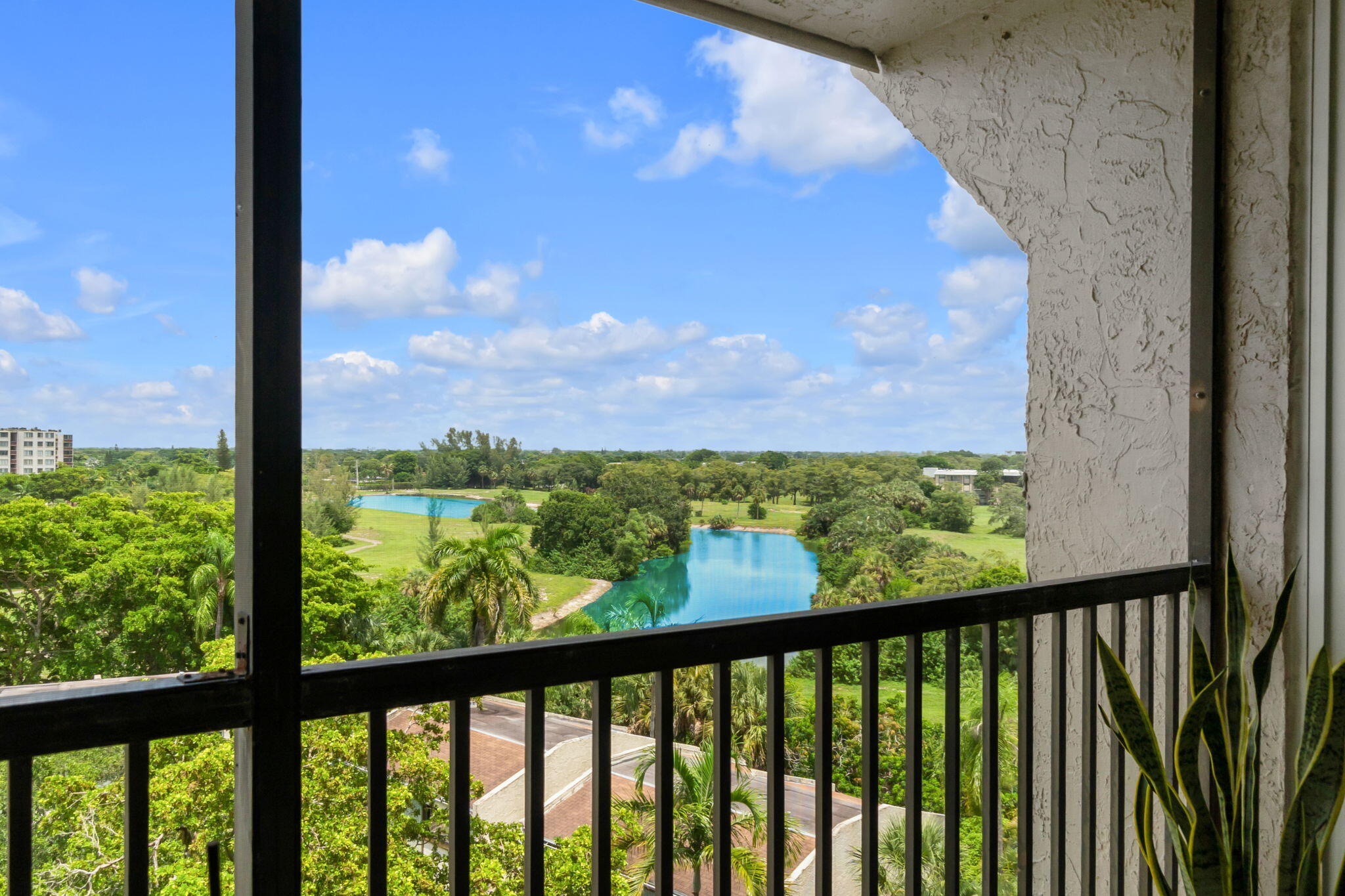 3940 INVERRARY Boulevard 803-A