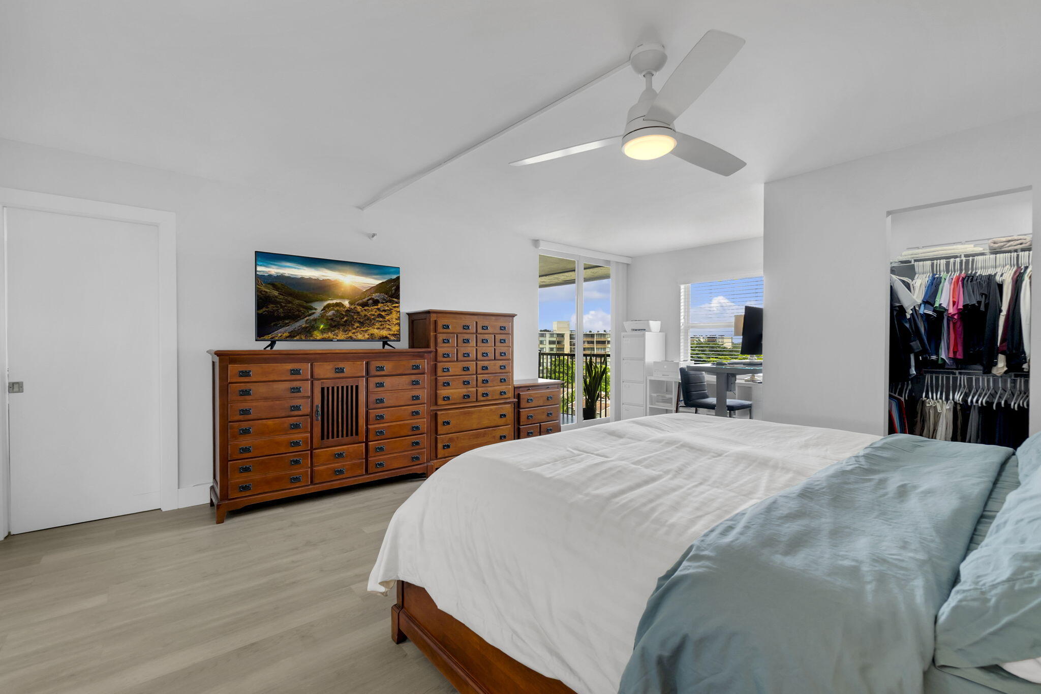 3940 INVERRARY Boulevard 803-A