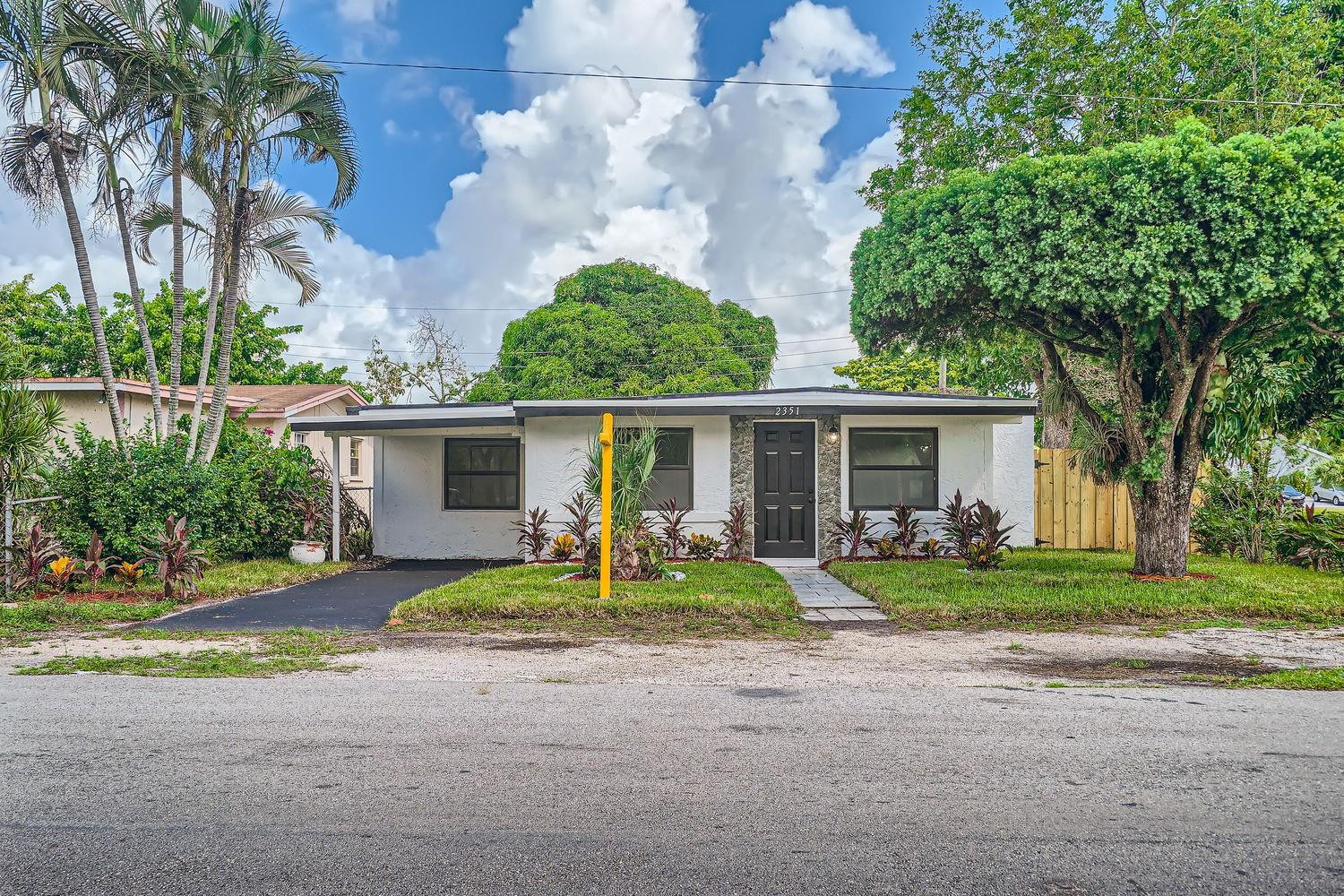 2351 NW 3rd St