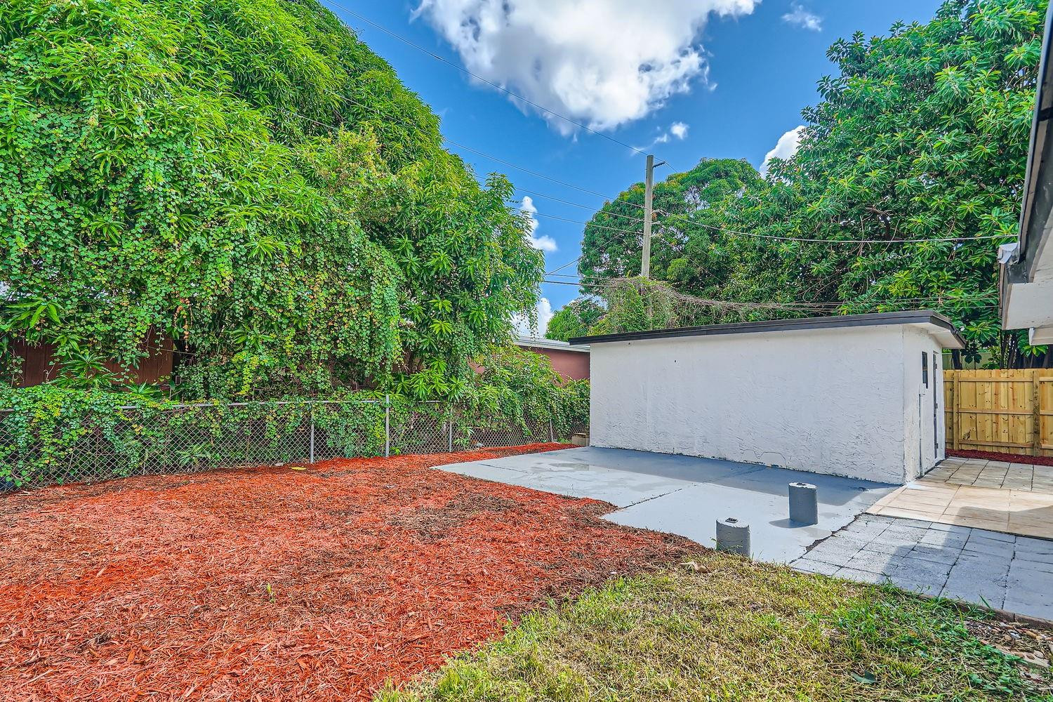 2351 NW 3rd St