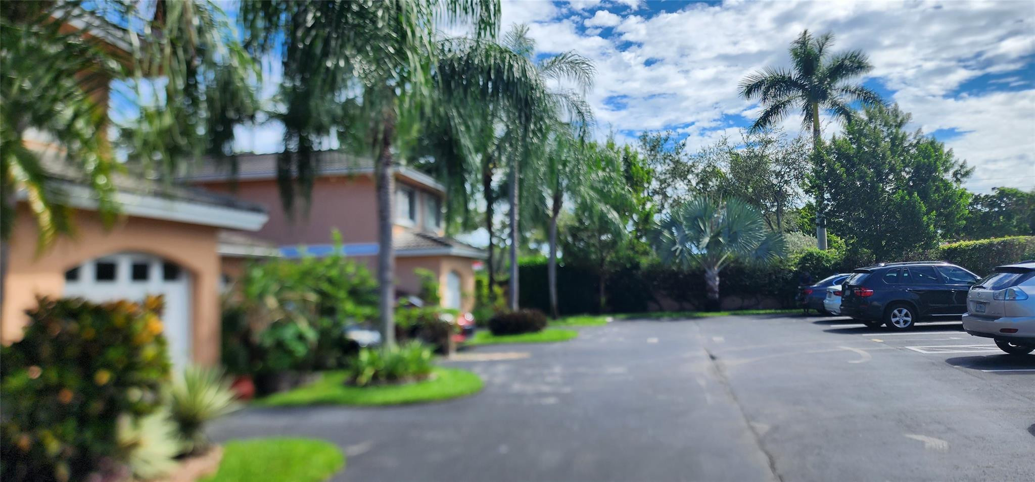 3239 NW 44th St