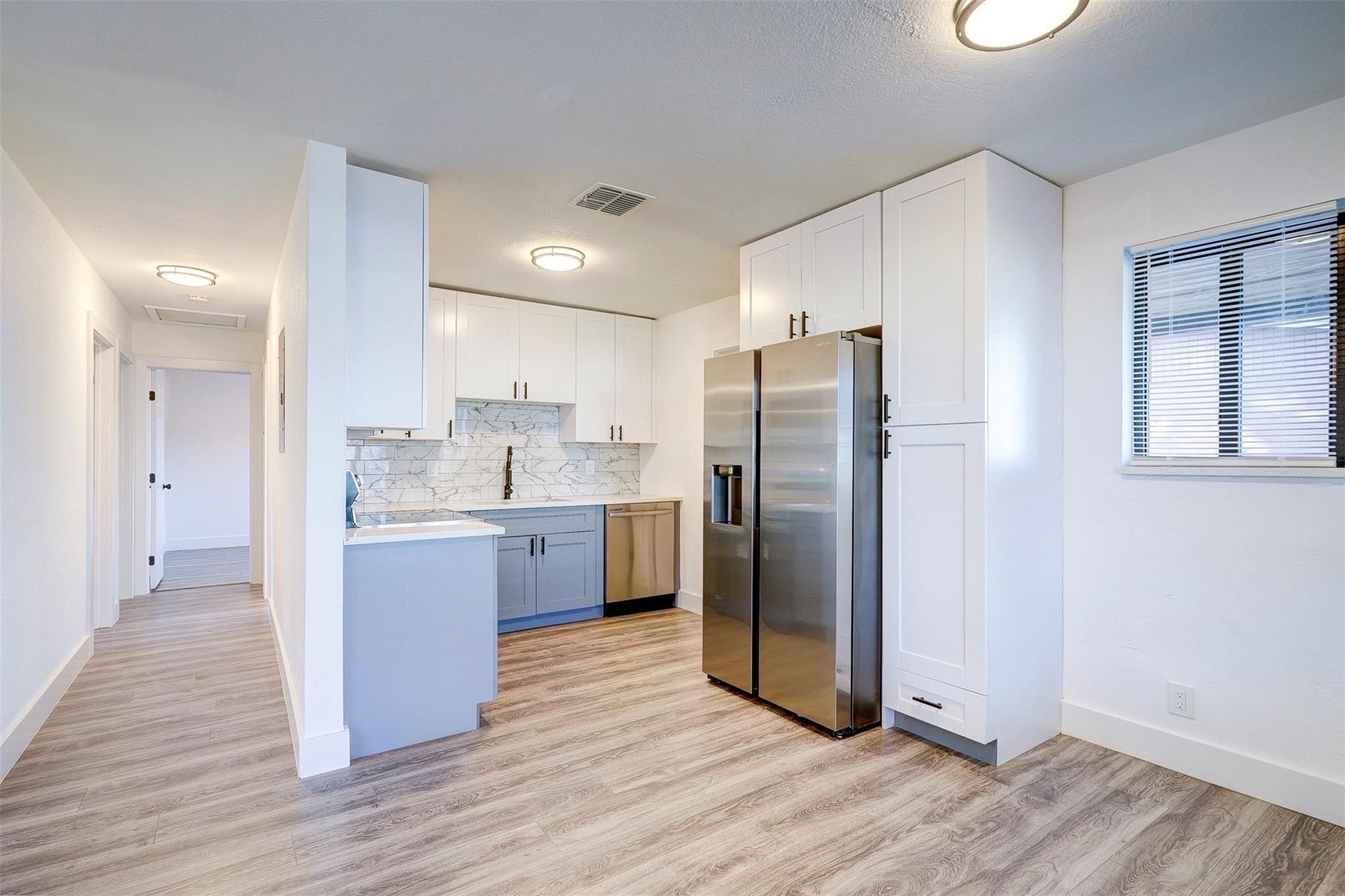 1581 NW 32nd Ave