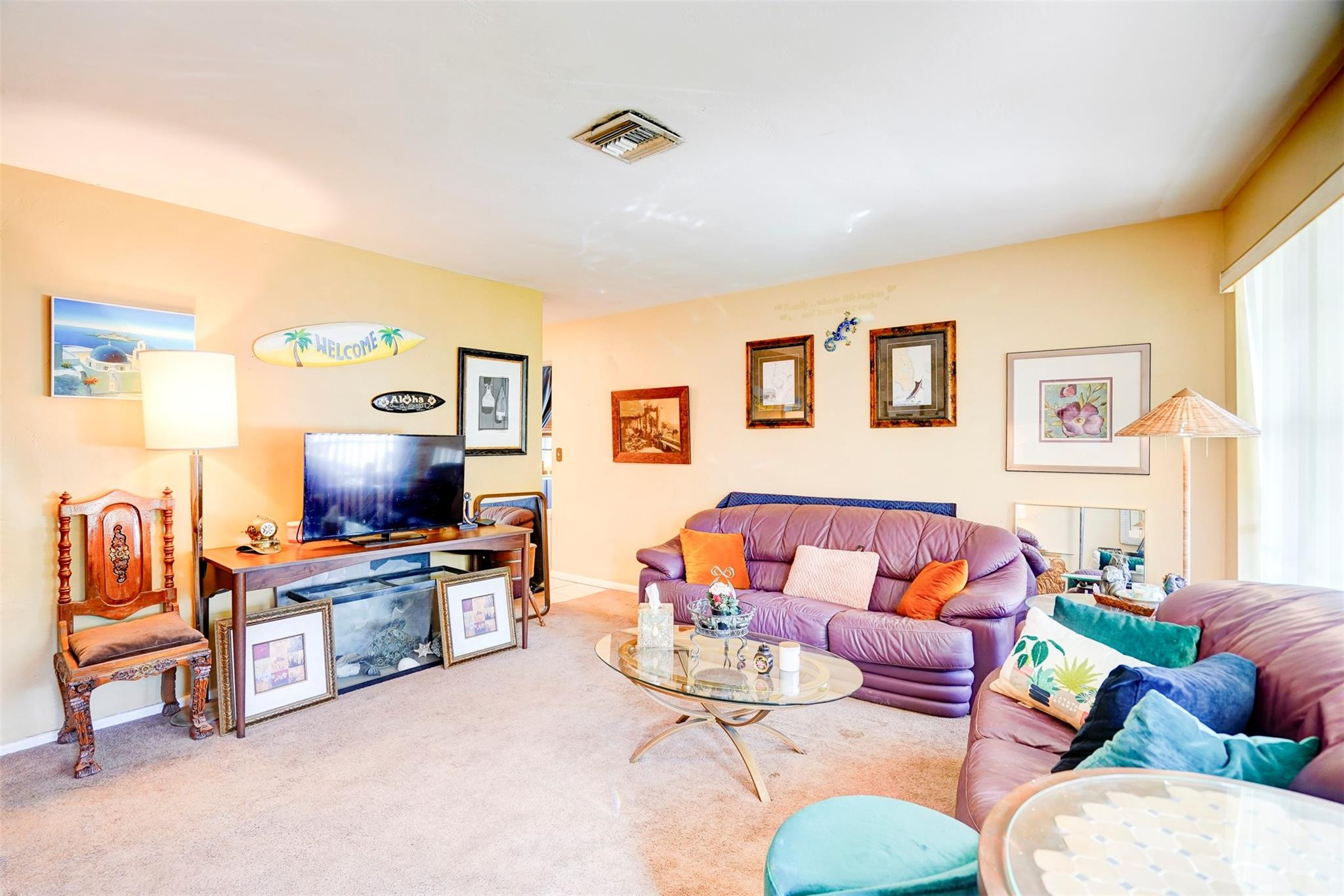 4271 NE 11th Ter