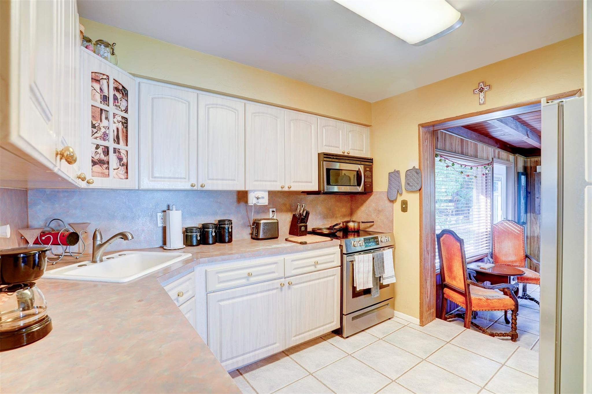 4271 NE 11th Ter