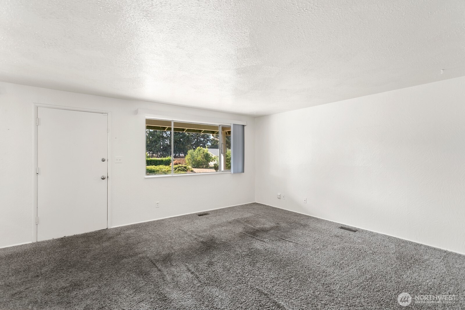 11705 Tomahawk Road SW