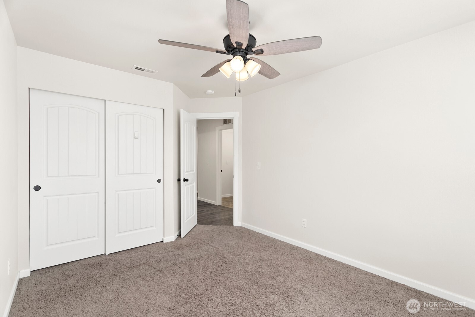 1139 185th Street Ct E