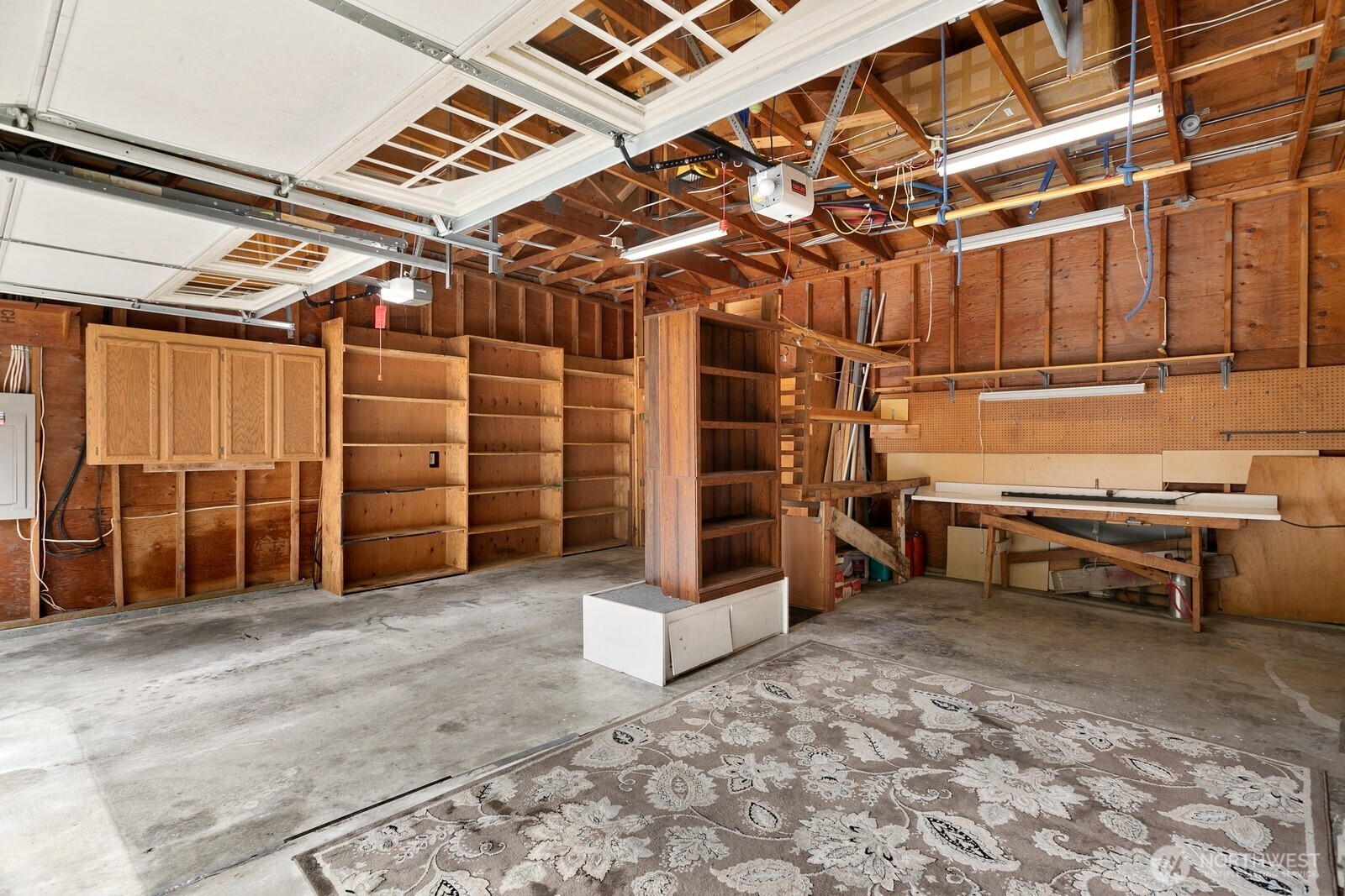 6108 Nahane West NE