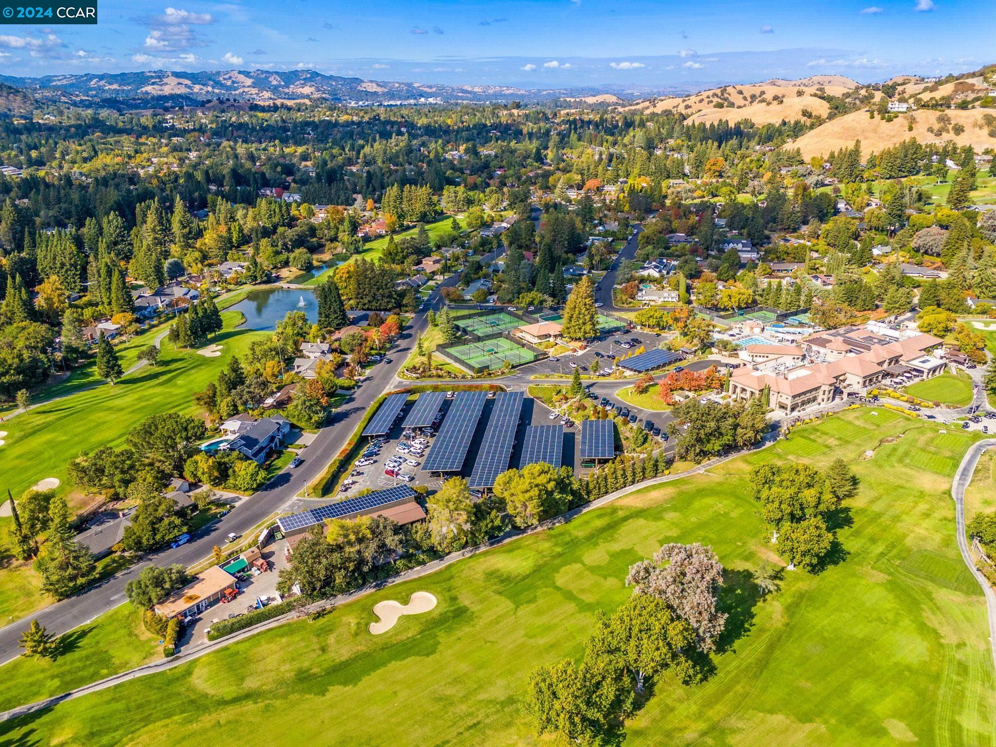 1420 Jackson Way, Alamo